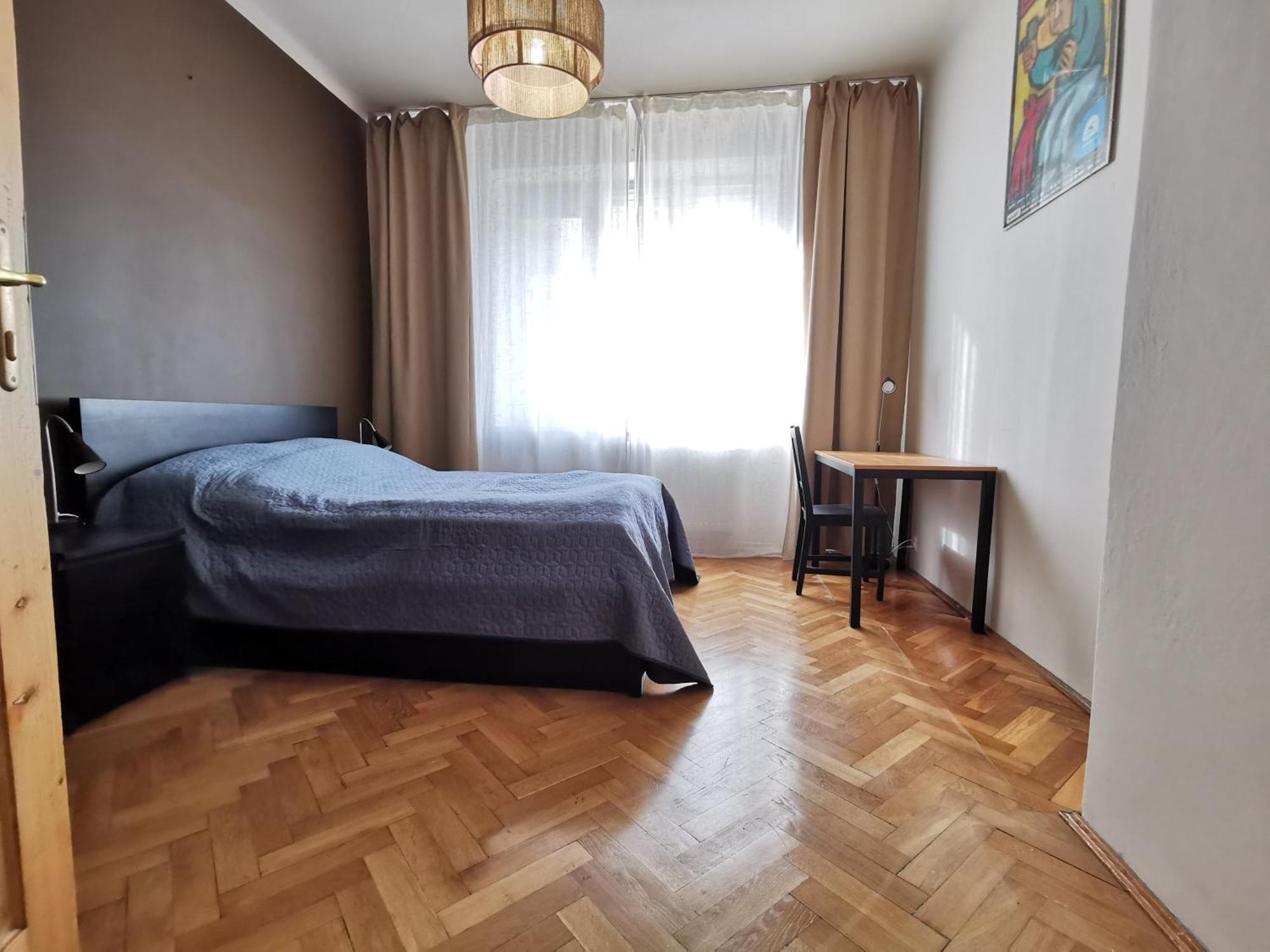 Cozy Spacious Apartment With Balcony Krakkó Kültér fotó