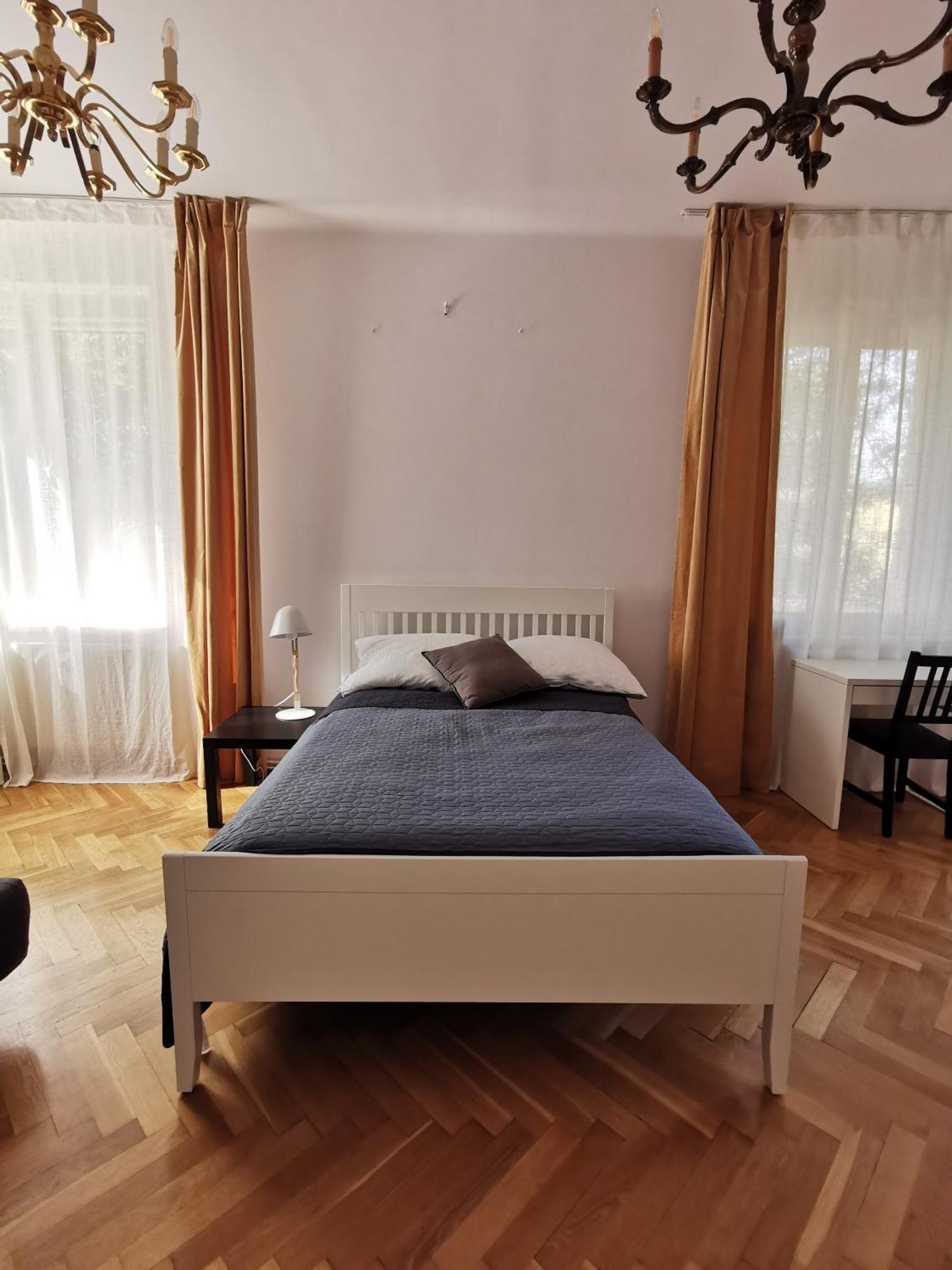 Cozy Spacious Apartment With Balcony Krakkó Kültér fotó